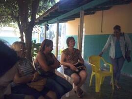 Reunião com Jurados no pátio do hotel