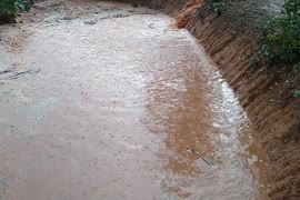 Vídeo Primeira chuva depois da obra pronta